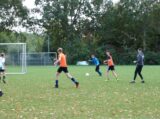 Training S.K.N.W.K. JO17-1 van zaterdag 16-10-2021 (22/28)